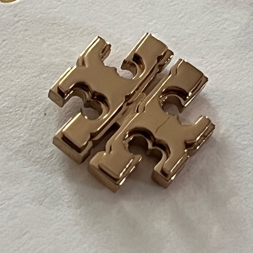 TORY BURCH• Small Logo Earrings - Picture 9 of 15